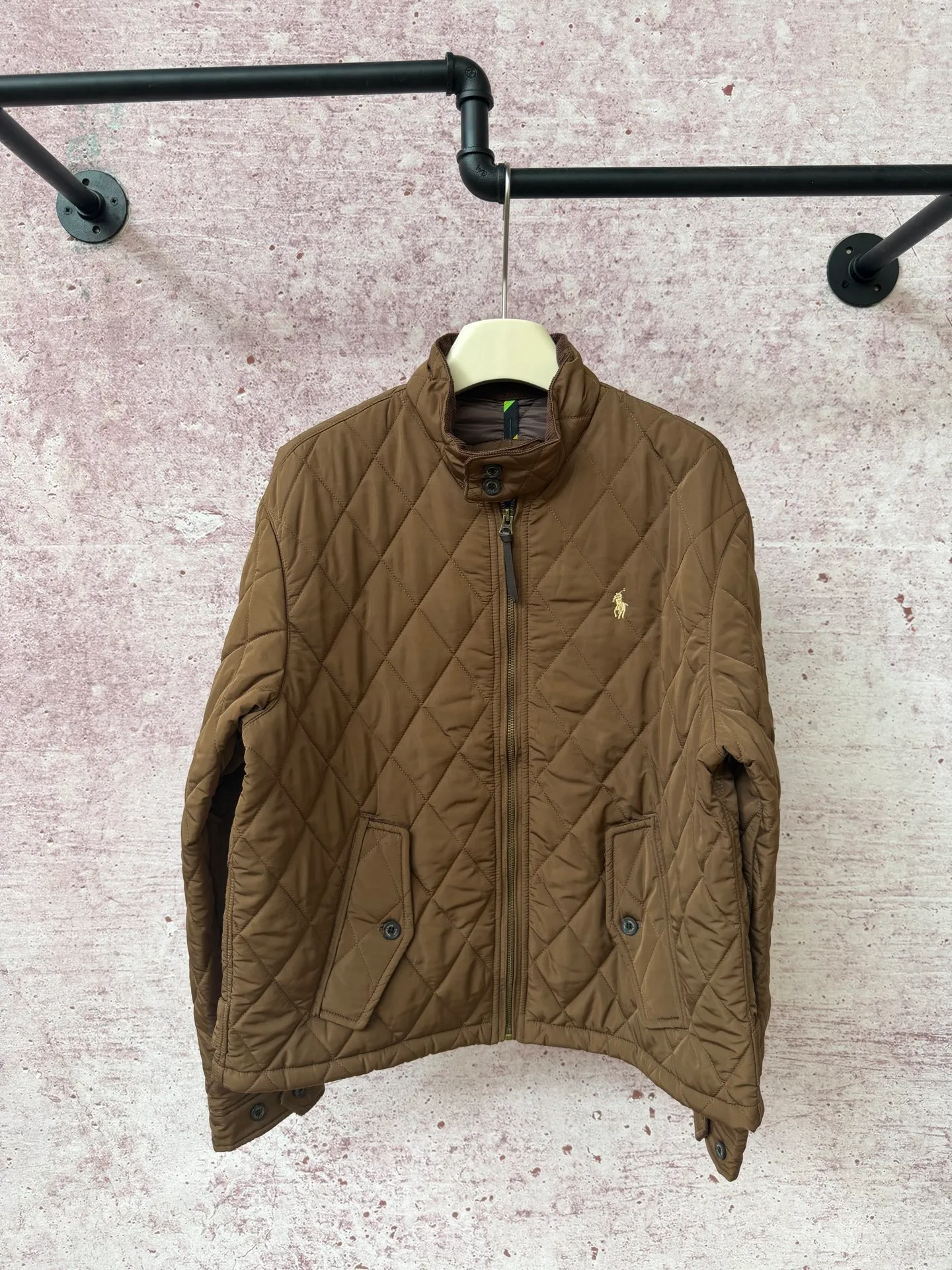 P420 Raff's new diamond-shaped plaid workwear cotton jacket, customized hardware accessories, fine workmanship inside and outside to maintain the original details, simple version, old money style, casual matching, workmanship details restored, diamond-shaped grid stitching inside and outside, fixed, first choice for autumn wear, full of details